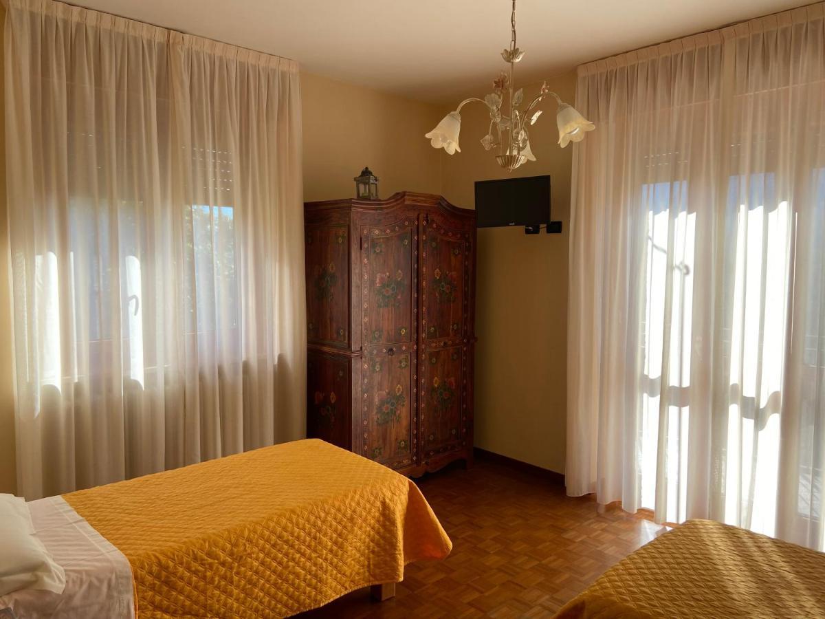 La Via Del Sole Bed and Breakfast Susa Exteriör bild