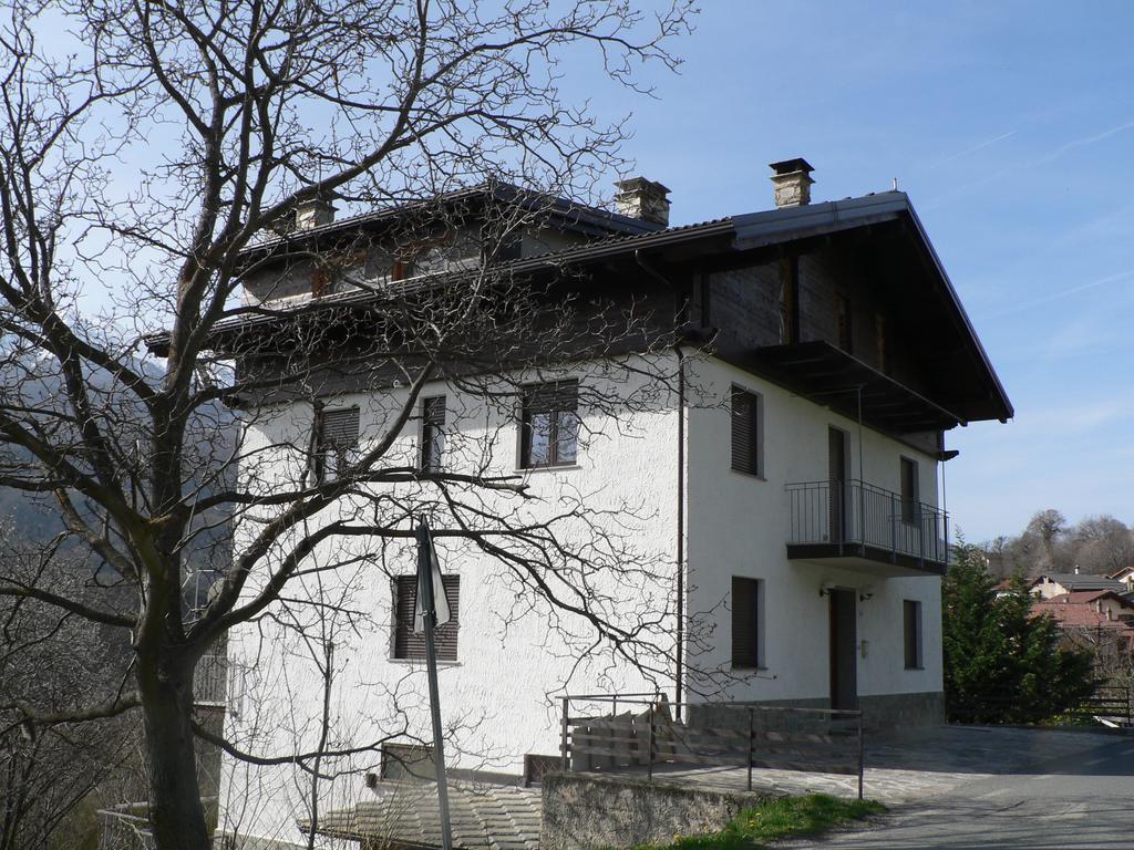 La Via Del Sole Bed and Breakfast Susa Exteriör bild